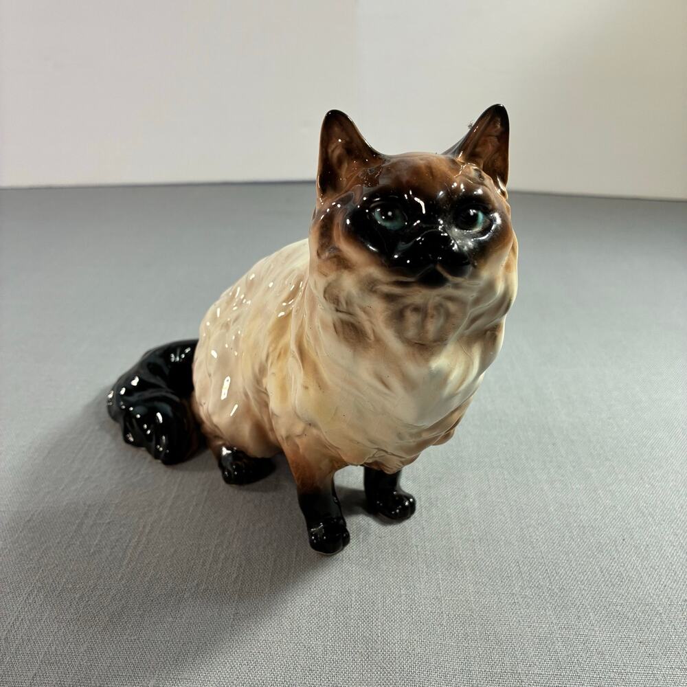 Vintage 1967 MCM Himalayan Siamese Cat Ceramic Figurine Blue Eyes 9 Inch